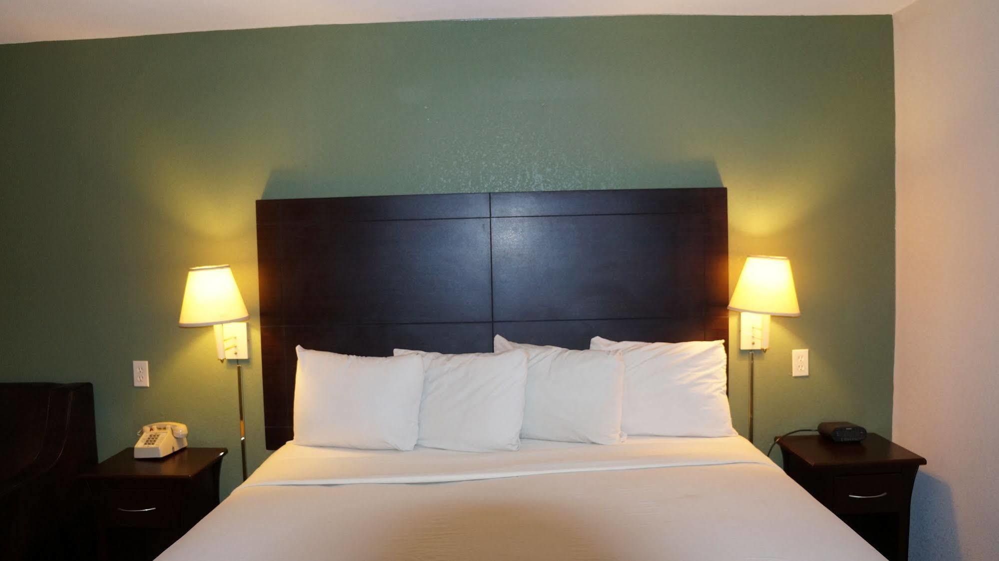 Regency Inn Pittsburg Buitenkant foto