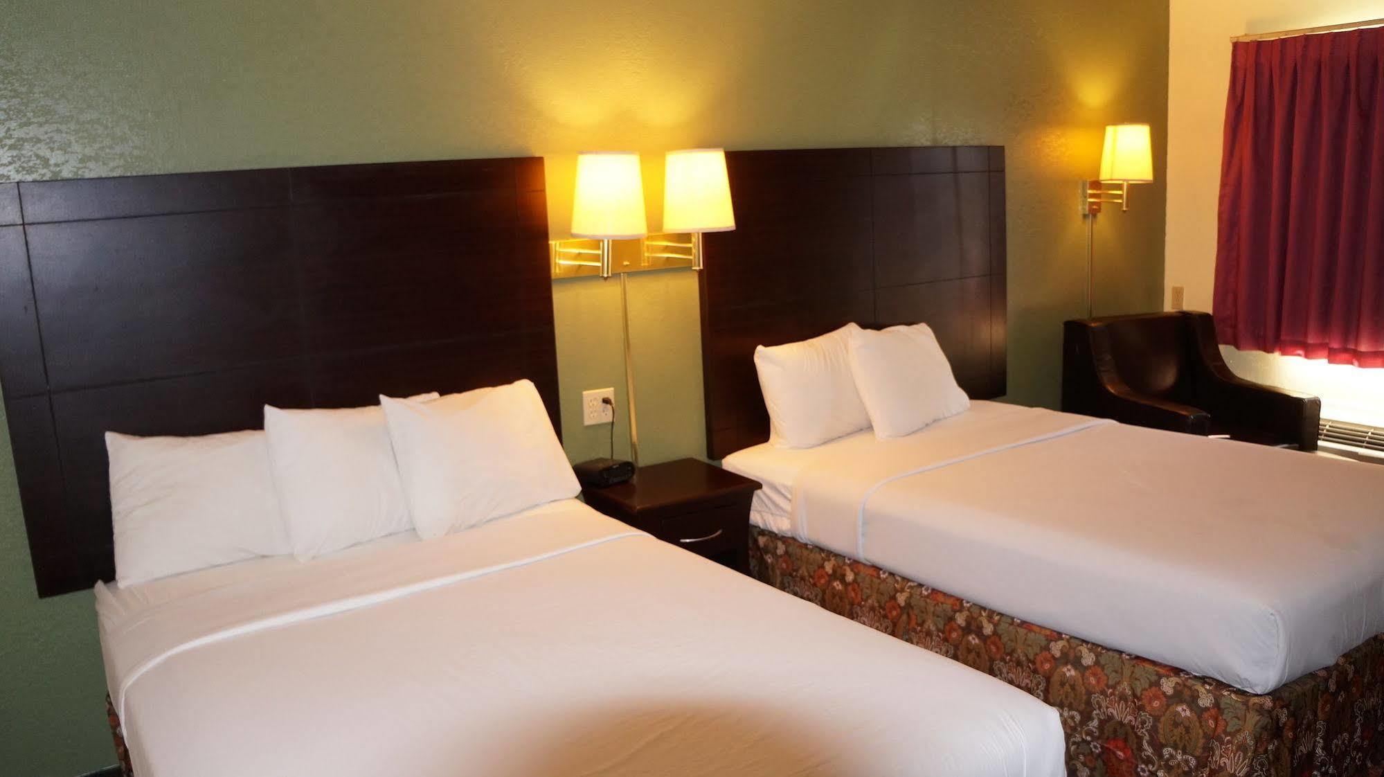 Regency Inn Pittsburg Buitenkant foto