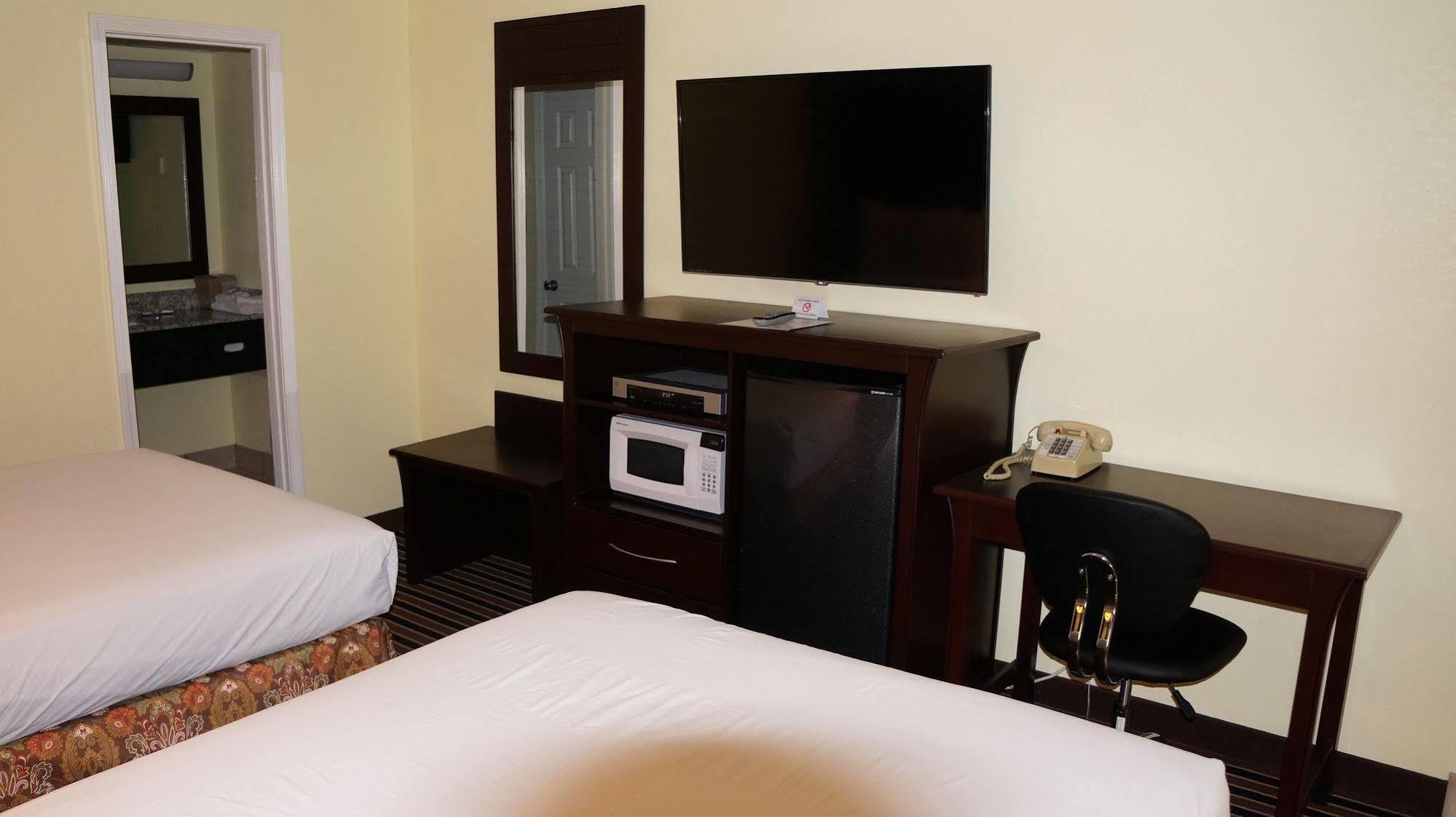 Regency Inn Pittsburg Buitenkant foto